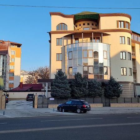 Villa Acaem Kisinyov Kültér fotó